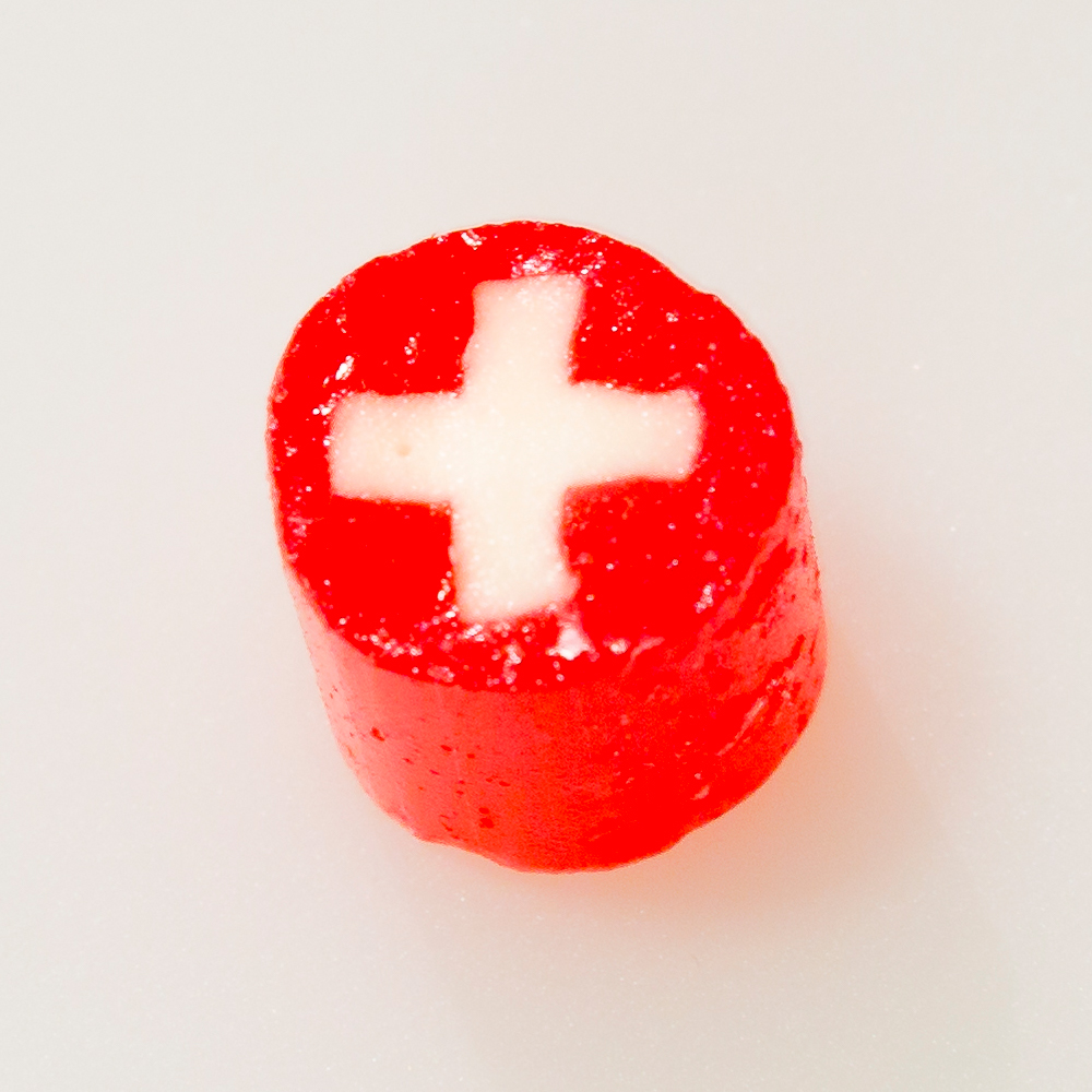 Candy Rock mit Schweizer Flagge